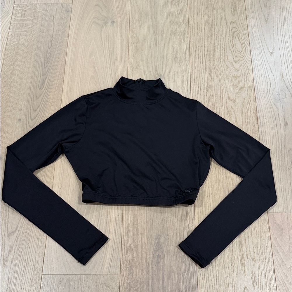Champion Black Long Sleeve Dance or Cheerleading Midriff Crop Top Size Medium